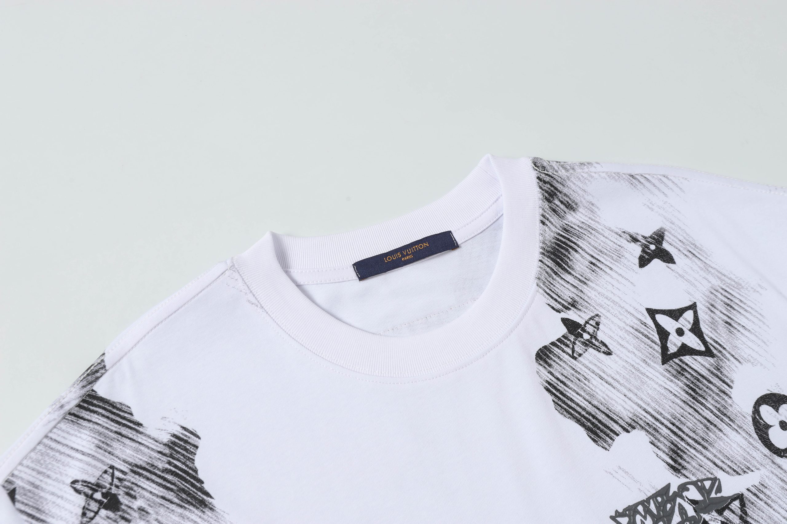Camiseta Louis Vuitton T-shirt