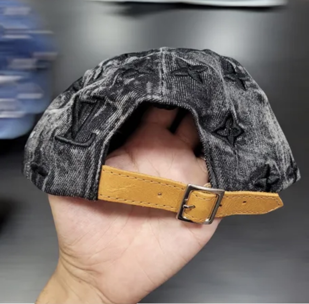 Boné LV linha Premium