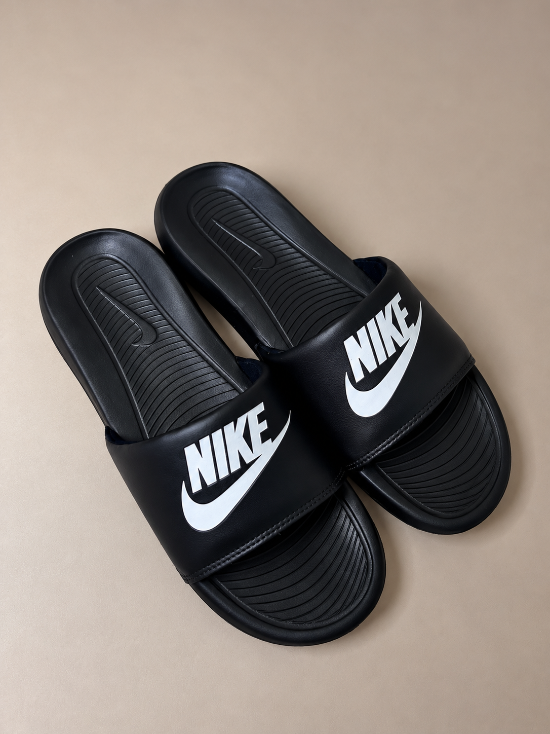 CHINELO NIKE