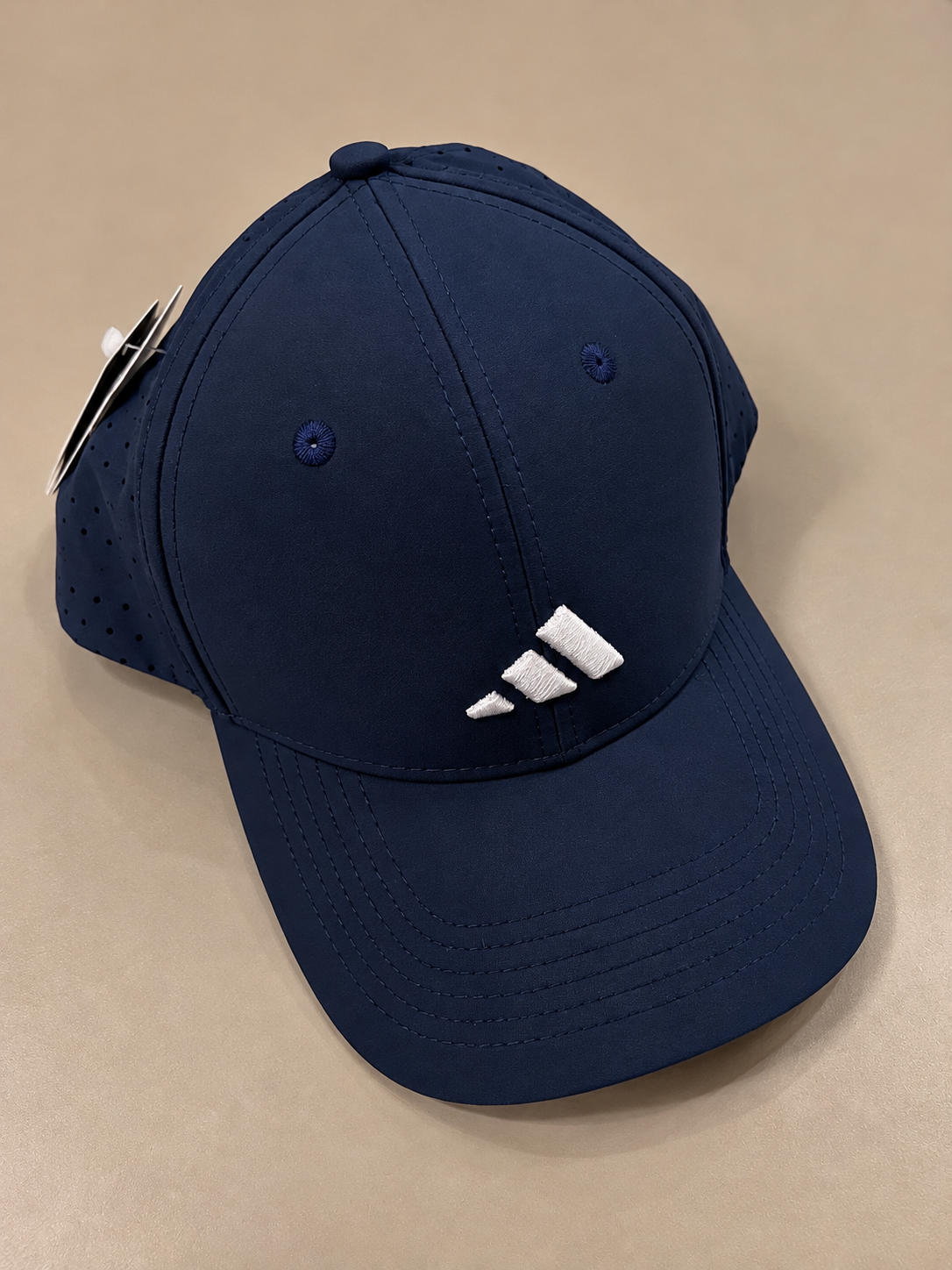 BONE ADIDAS IMPORTADO